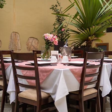 Casa De Las Flores Hotel Oaxaca Bagian luar foto