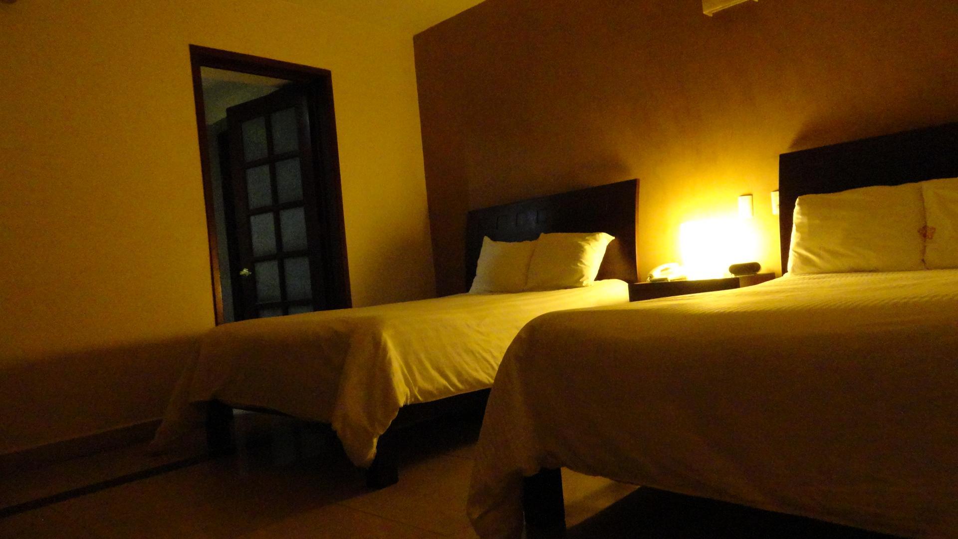 Casa De Las Flores Hotel Oaxaca Bagian luar foto